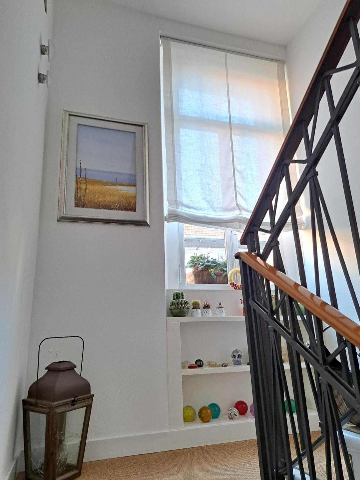 Casa Mari - Free Secure Parking, Breakfast, Private Bathroom, Wifi, Garden, Aircon, 3 Min Walk To Metro And Train Station Milaan Buitenkant foto